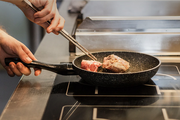 鵝肝為什么是全球三大珍饈之首？