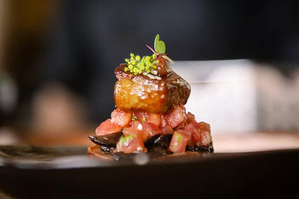 生鵝肝是如何生產(chǎn)加工出去的？