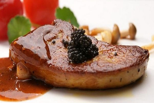 鵝肝雖美味營養(yǎng)但不能多吃