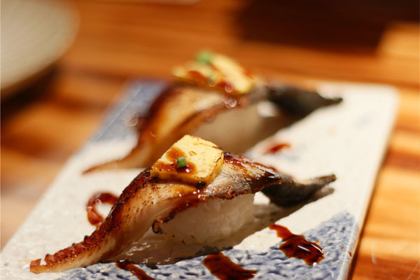 知道法國鵝肝是如何取下來的嗎