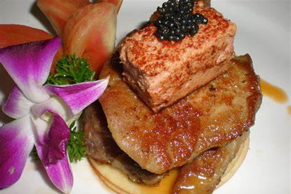 有些鵝肝為何為什么會比較肥大